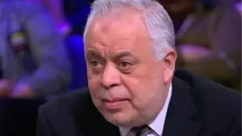 أشرف زكي