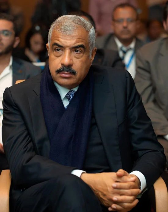 إمبراطور العقار الفاخر