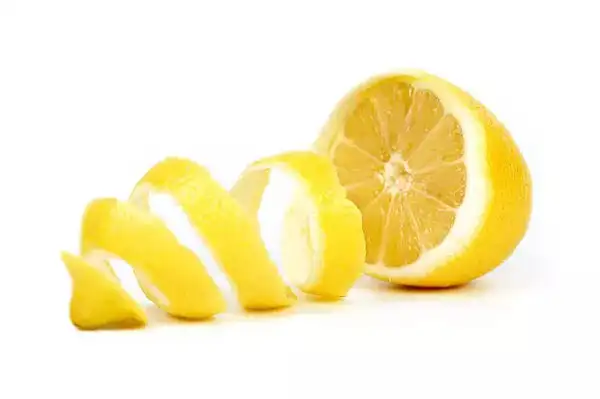 استخدام الليمون للشعر