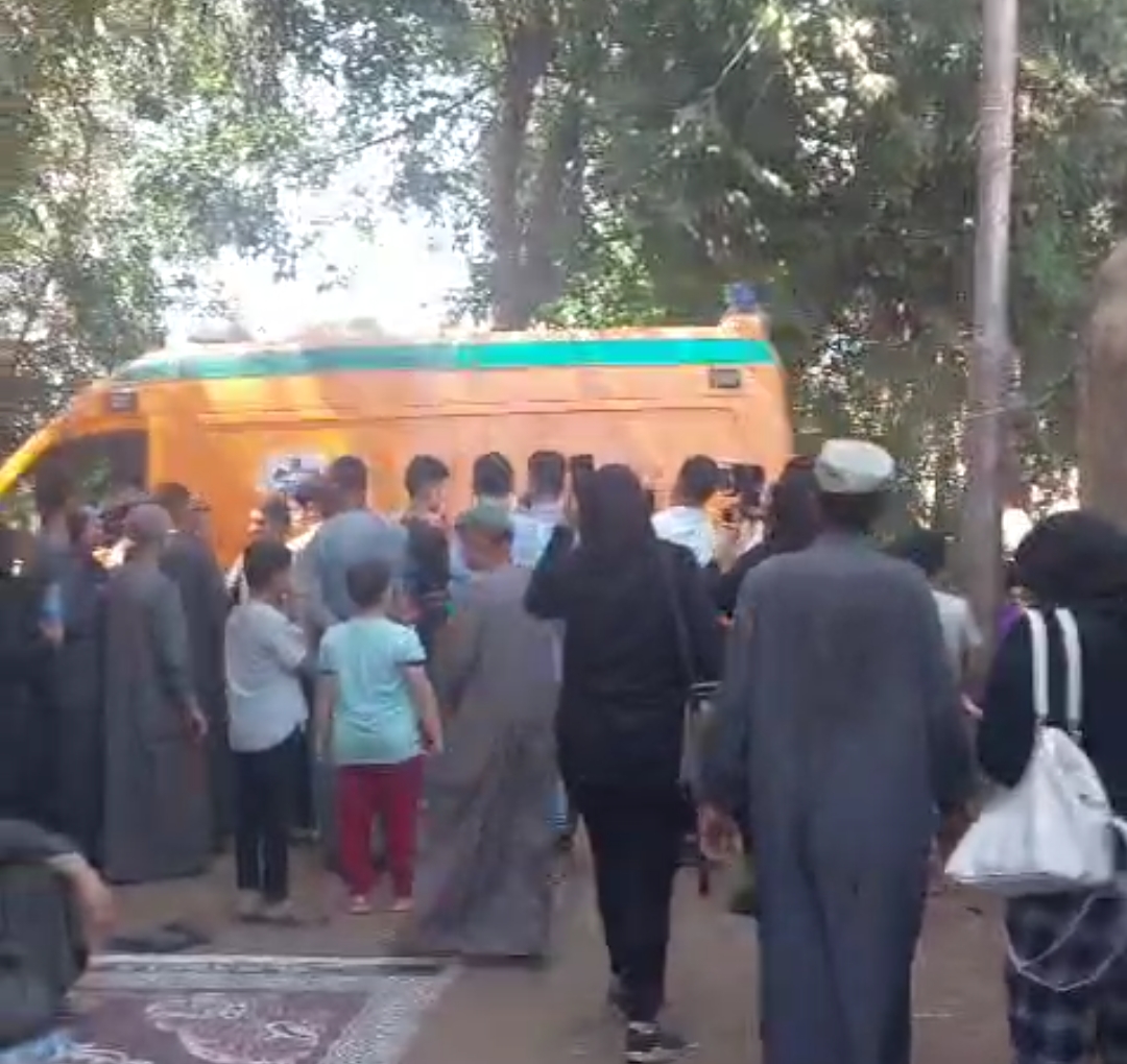 لحظة نقل حبيبة إلي المستشفي