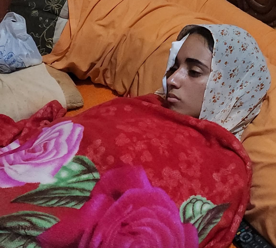 حبيبة ناجية من حادث الطريق الإقليمي