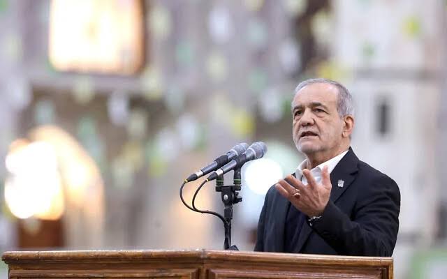 الرئيس الإيراني مسعود بزشكيان