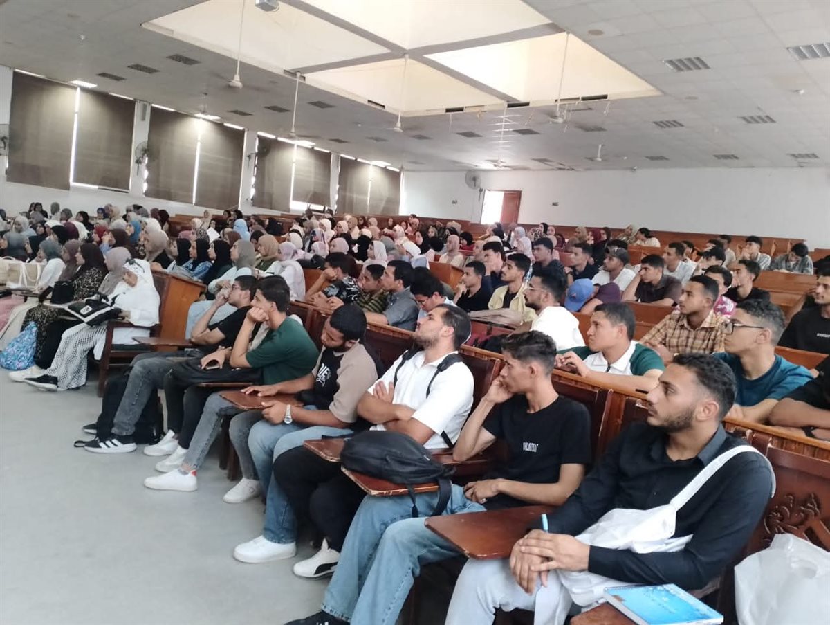 فاعليات الندوة