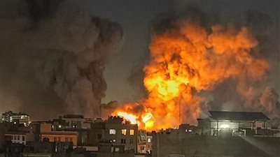 انفجارات تهز جزيرة قشم الإيرانية
