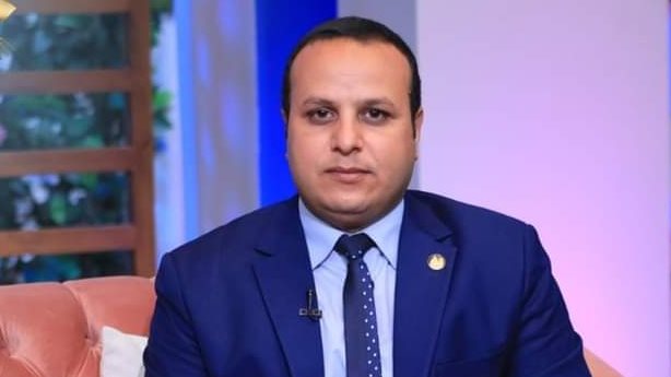 الدكتور عاصم حجازي