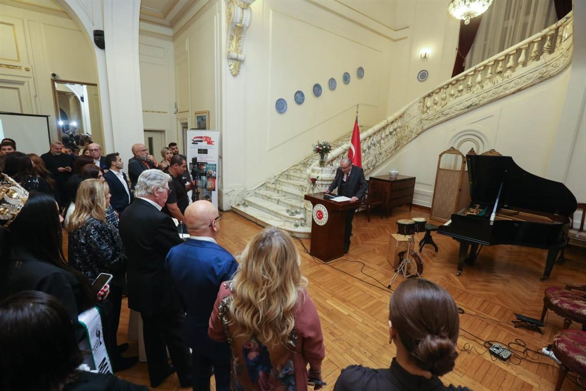 السفير التركي صالح موطلو شن