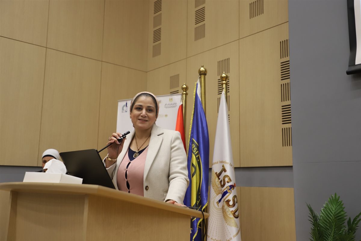 د. مريان عازر