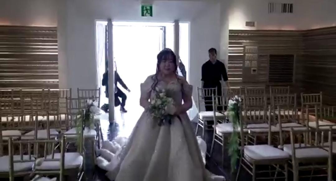 عروس يابانية تتزوج عريس بالذكاء الاصطناعي