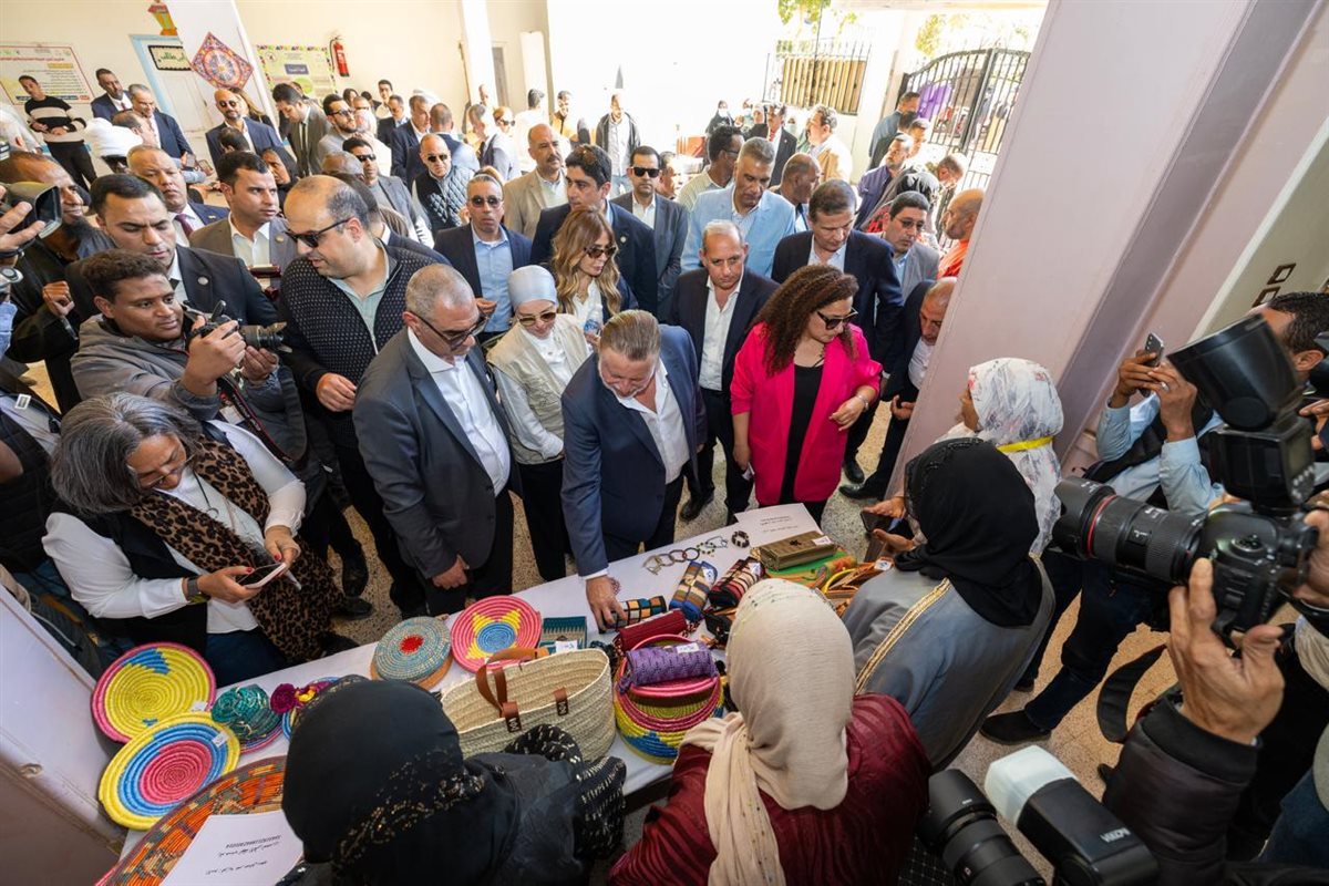 8a7dd53c-803f-4b23-a830-be6d5e59ab7b