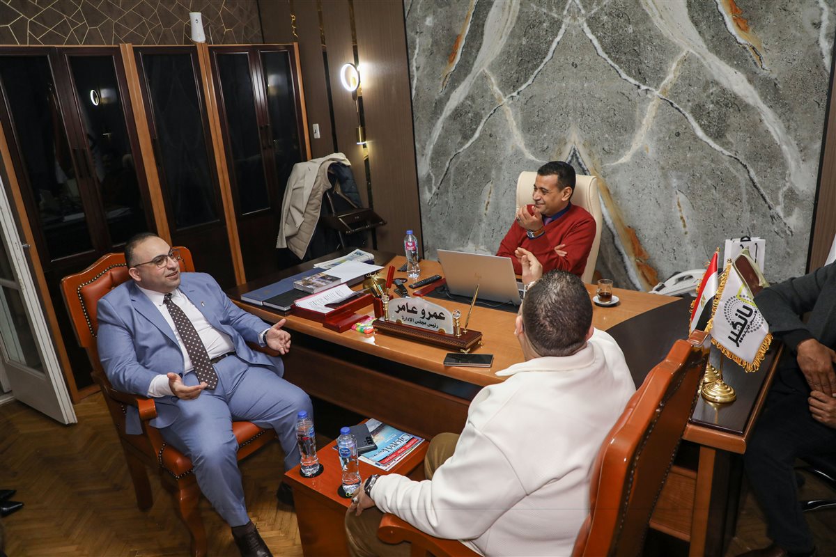 على هامش تكريم أحمد ناصر أبوصوير