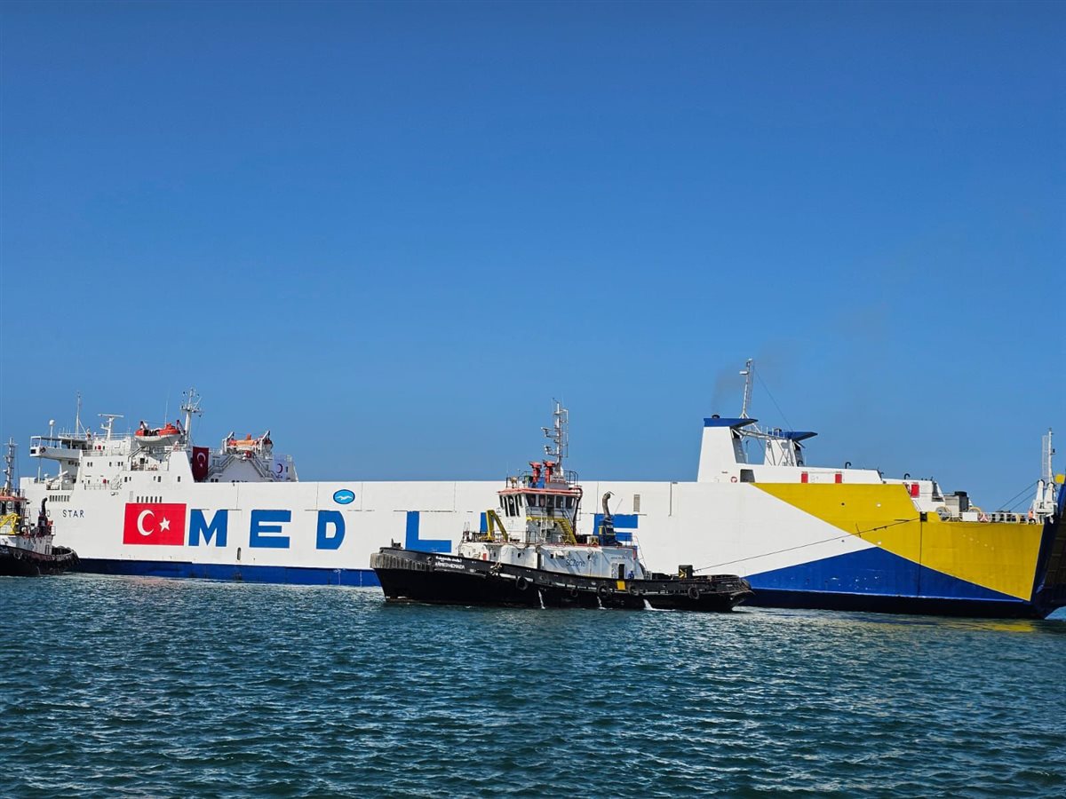 وصول سفينة الخير 21 إلى العريش