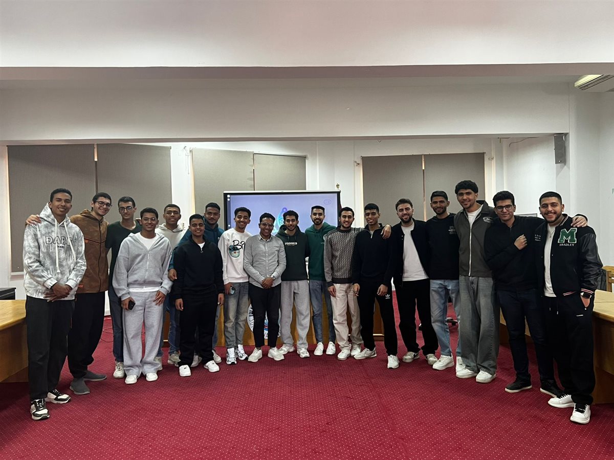 جانب من فاعليات الورش