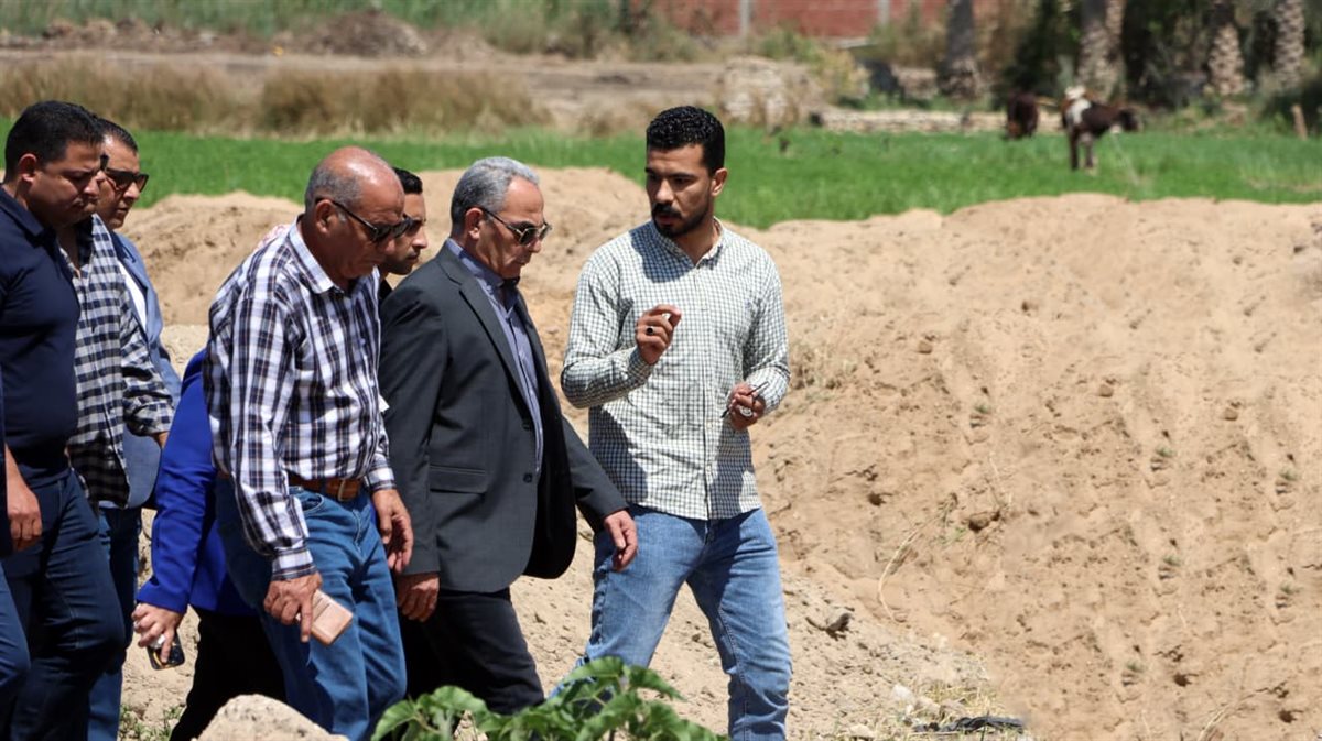 جولة محافظ الإسماعيلية بالقصاصين