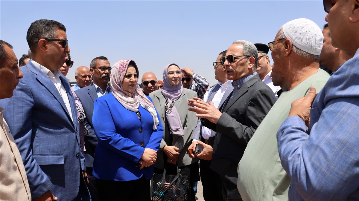 جولة محافظ الإسماعيلية بالقصاصين