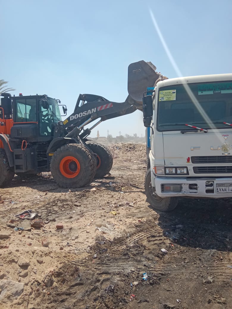 حملة نظافة مكبرة بالكيلو 2