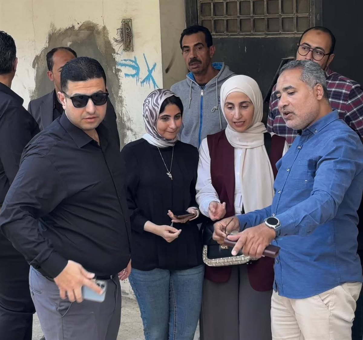 جولة مدير فرع الرعاية الصحية بمخازن الإمداد
