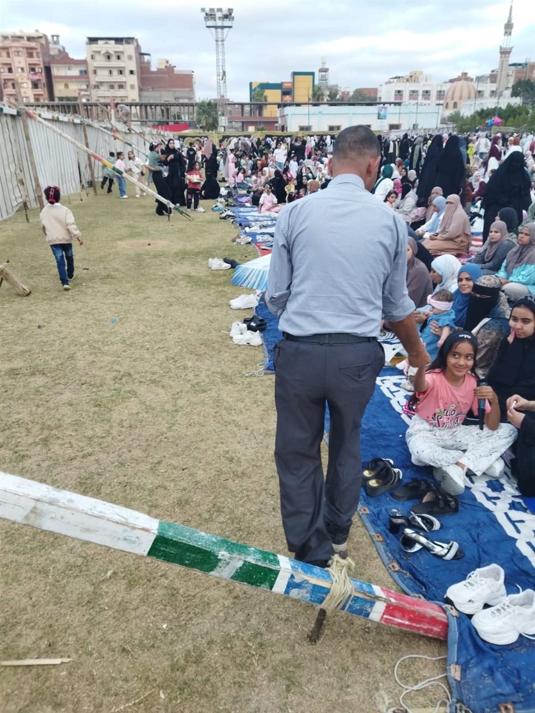 استقبال مراكز الشباب بالإسماعيلية للمصلين