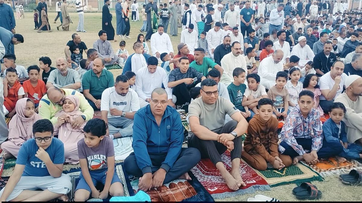 استقبال مراكز الشباب بالإسماعيلية للمصلين