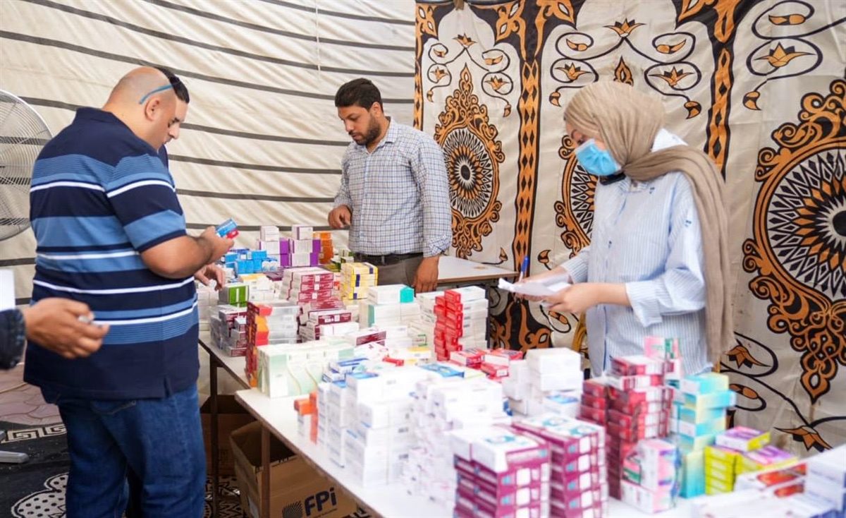 جزء من أدوية قافلة صحتكم أمانة