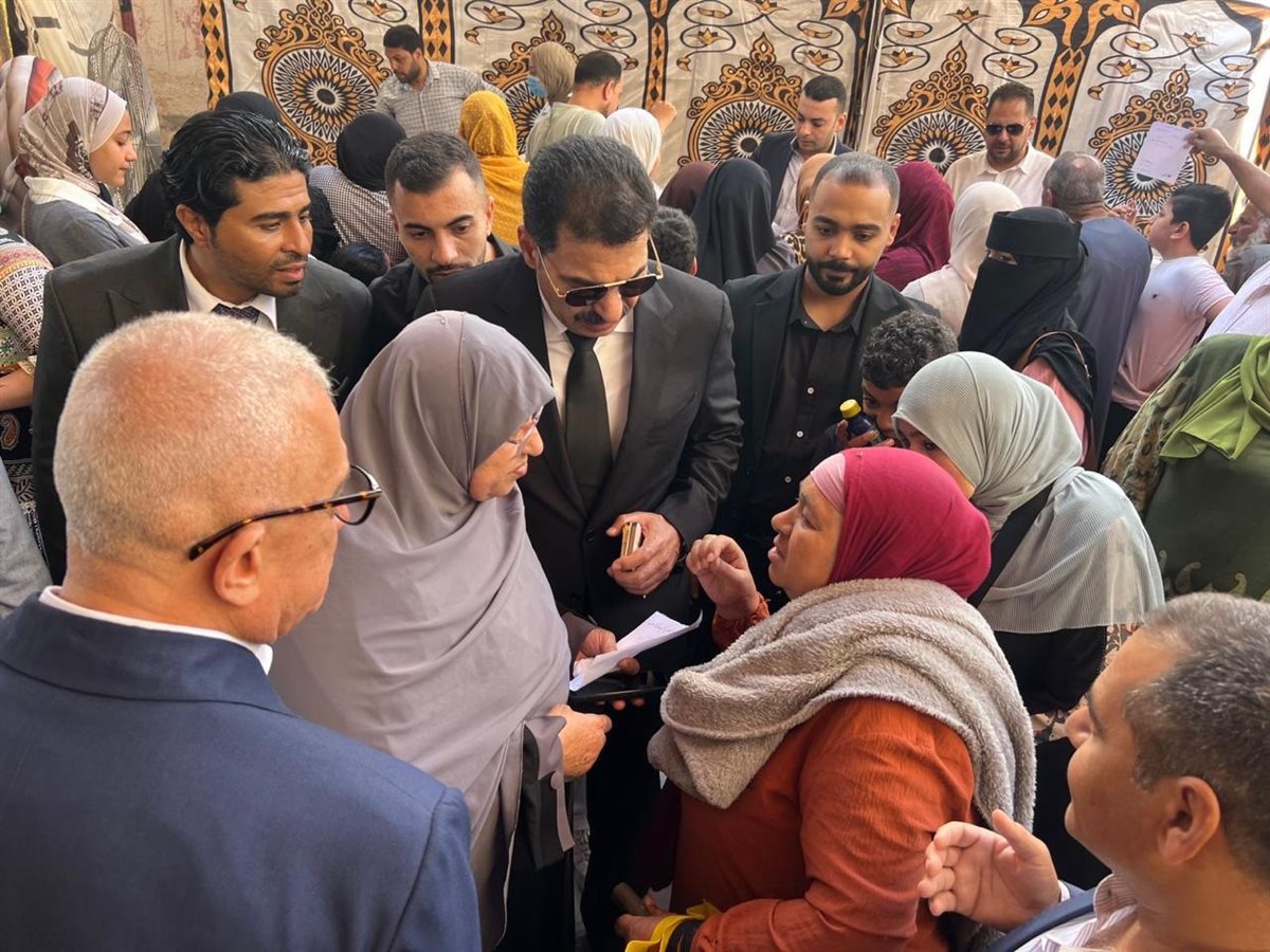 المستفيدين من قافلة صحتكم أمانة