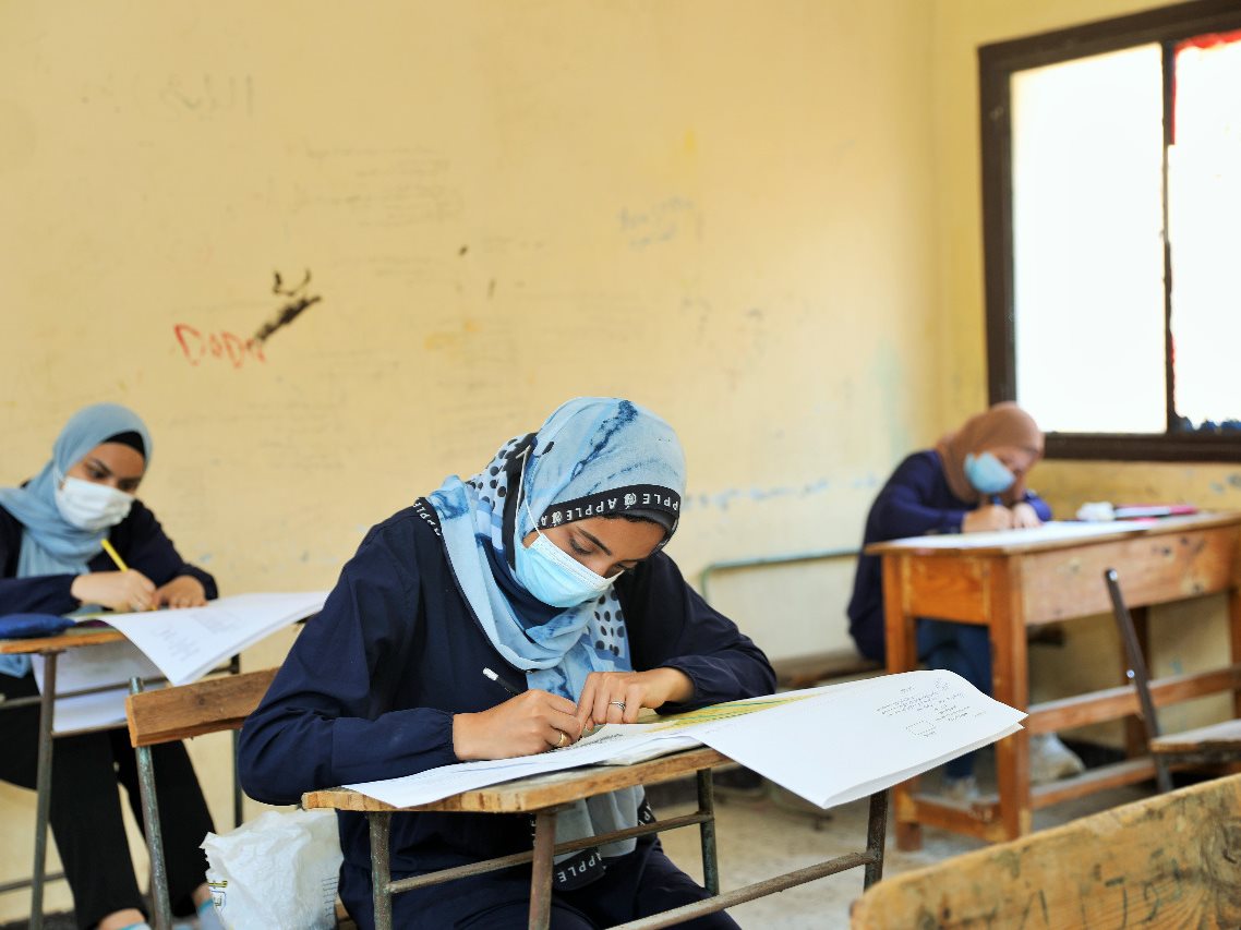 طلاب الدبلومات الفنية&nbsp;