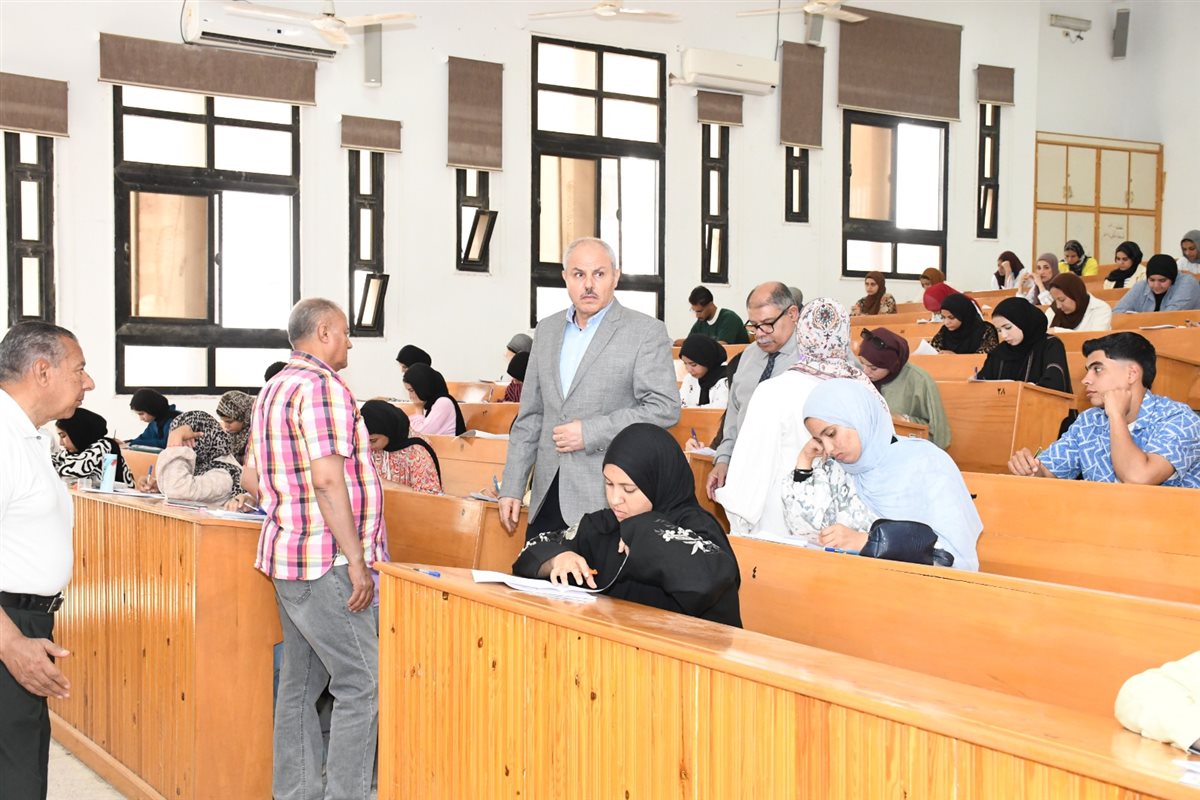 جولة رئيس الجامعة&nbsp;