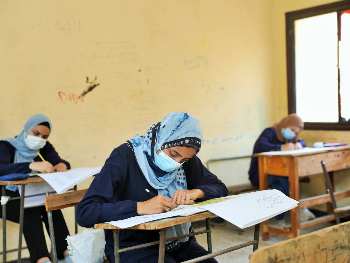 طلاب الدبلومات الفنية