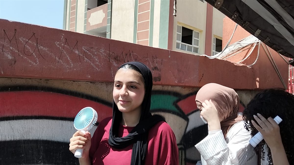 خروج الطلاب من اللجان