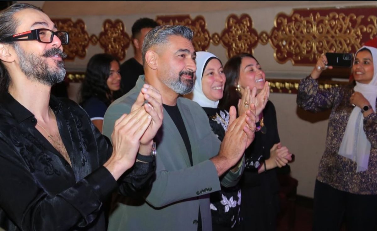 ياسر جلال و زوجتة&nbsp;