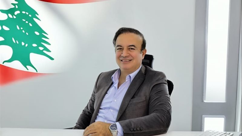 &nbsp;المحلل السياسي اللبناني الدكتور أحمد يونس