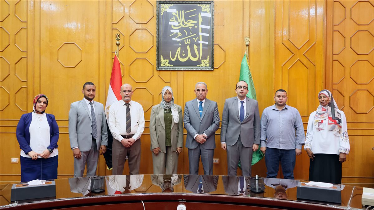 جانب من مراسم التوقيع
