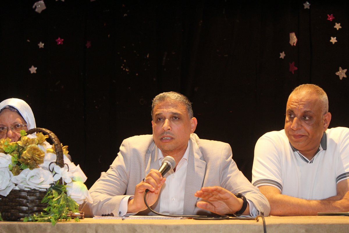 سعيد عطية وكيل أول وزارة التربية والتعليم بالجيزة
