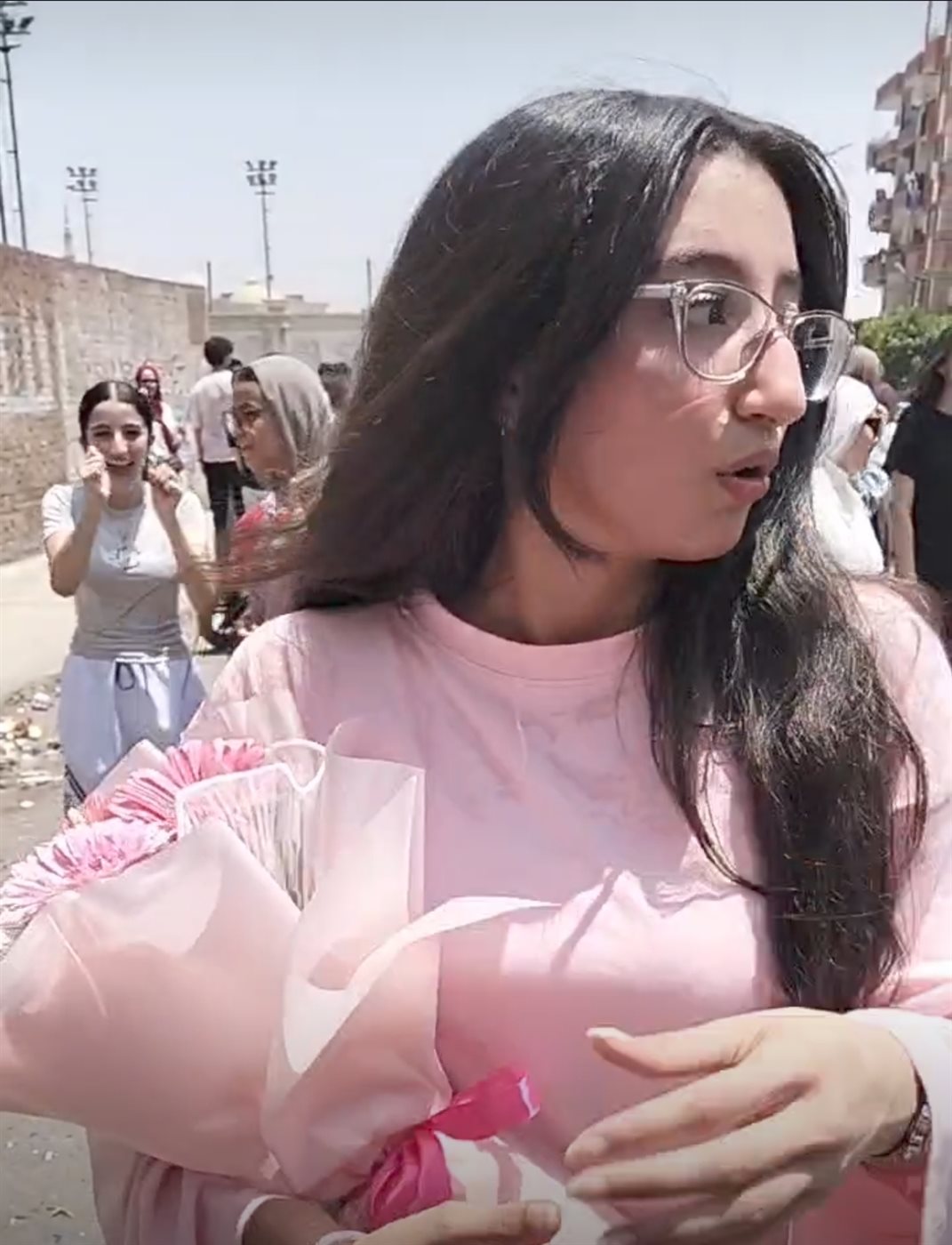 جانب من احتفالات الطلاب