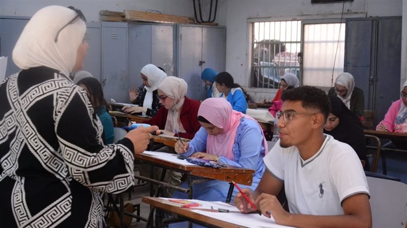طلاب الثانوية العامة