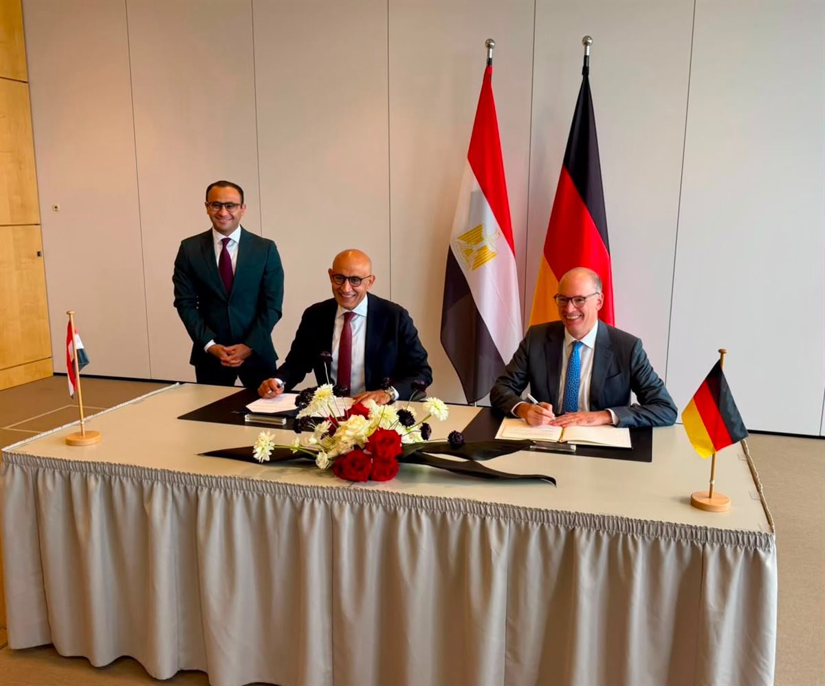 وزير التعليم يوقع إعلان نوايا مشترك لتطوير المدارس الفنية المصرية الألمانية