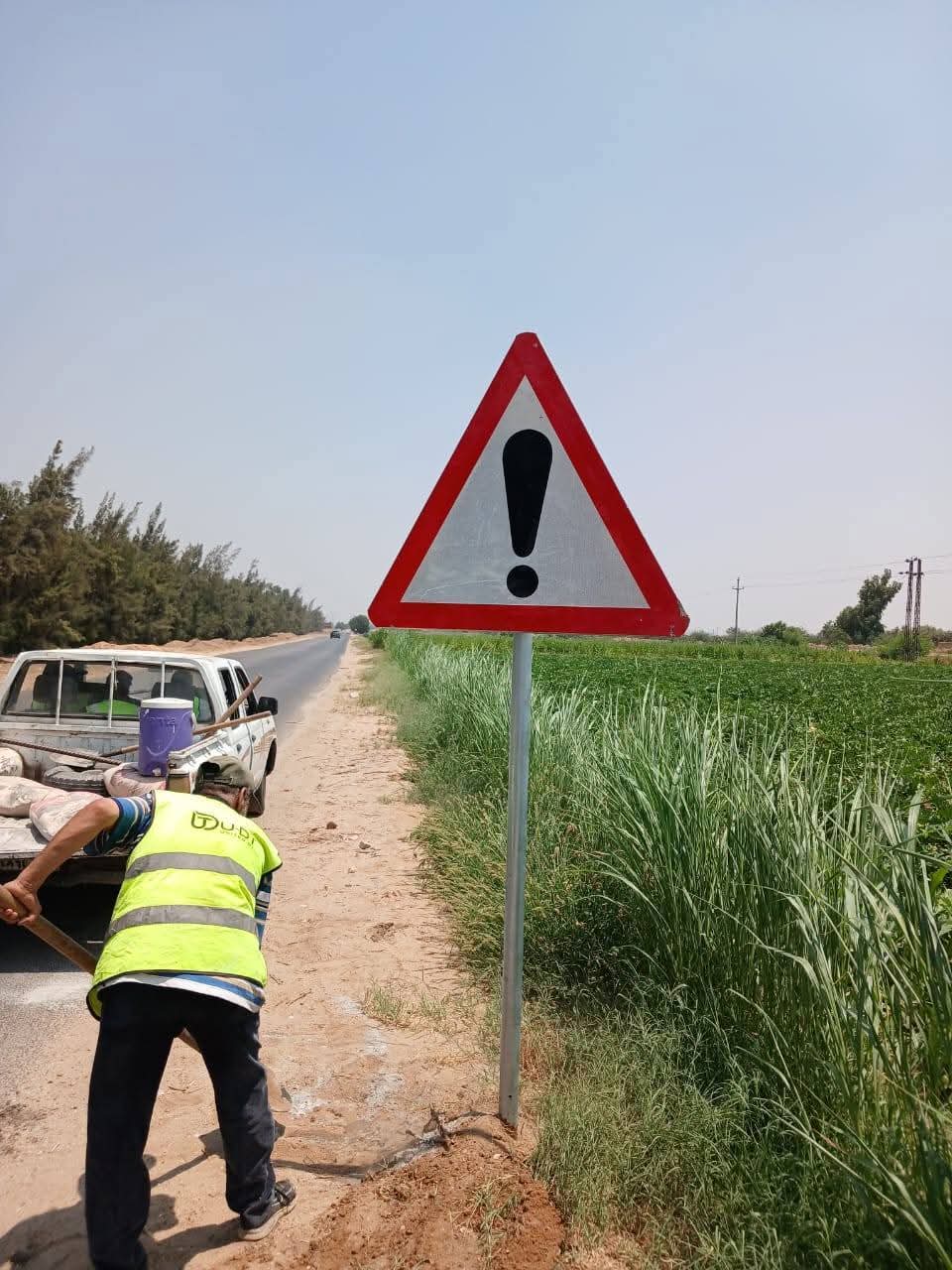 جانب من أعمال رفع كفاءة السلامة المرورية&nbsp;