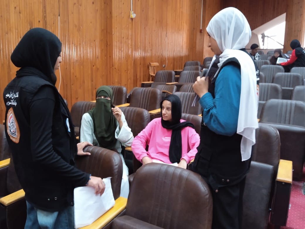 جانب من استقبال الطلاب بمكتب التنسيق