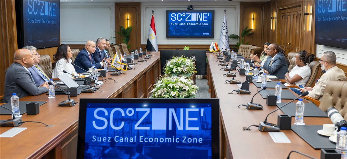 جانب من الزيارة
