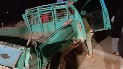 حادث تصادم مروع بين ميكروباص وملاكى أعلى كوبرى الترب المنصورية بالجيزة