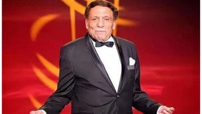 سر الزعيم .. كيف أصبح عادل إمام ملك الإيرادات وصديق الجمهور والسلطة؟