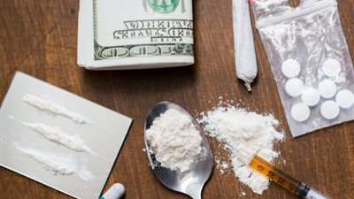 حملة أمنية فى كفر سعد تضبط 9 تجار مخدرات بحوزتهم حشيش وهيروين