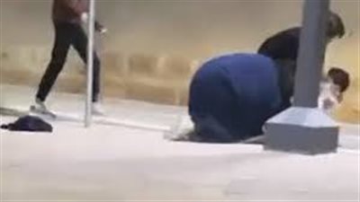 تطورات جديدة في واقعة تشويه طالبة لوجه زميلتها أمام مدرسة بالزيتون