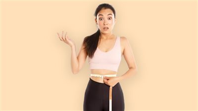 عادات شائعة تمارسها يوميا تسبب زيادة الوزن.. احذرها