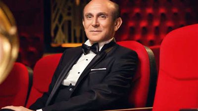 قلق في الوسط الفني بعد نقل الفنان محمد صبحي إلى العناية المركزة