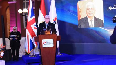 وزير التعليم العالي يوضح: ما هو برنامج GENZ؟