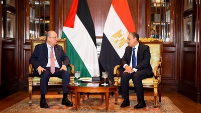 بعد تصريحات ترامب.. وزير الخارجية يؤكد أهمية تولي السلطة الفلسطينية مهامها بغزة