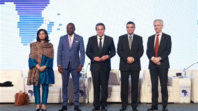 مسؤول أفريقي: مصر تلعب دورًا محوريًا في التحالف العالمي لتصنيع اللقاحات