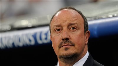 بينيتيز: ليفربول مهدد بفقدان صلاح وفان دايك وأرنولد