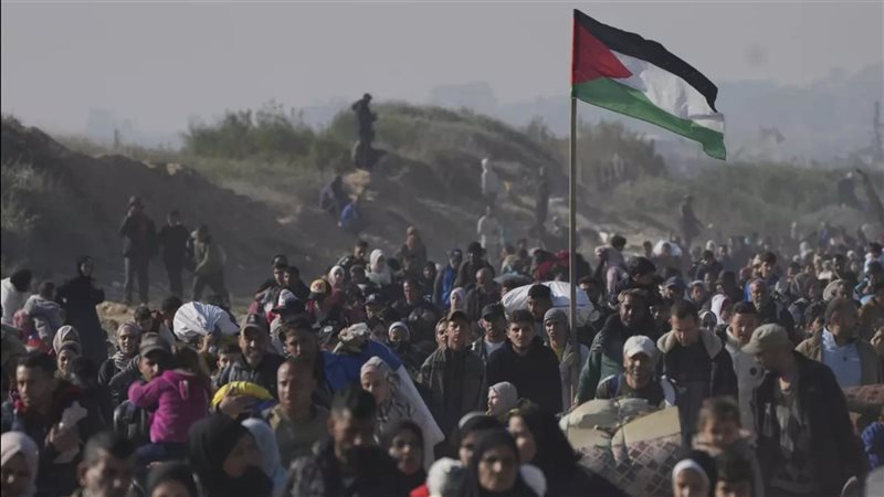 فلسطينيون نازحون