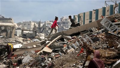 وزير إسرائيلي يُطالب بقطع الكهرباء والمياه والعودة للحرب فى غزة